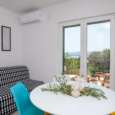 Apartments Sarbunal Bol Extérieur photo